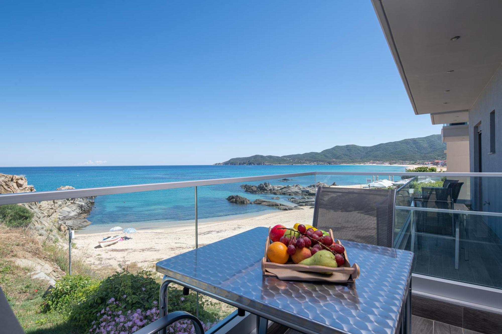 Almare Seaside Studios & Suites - Sarti Sithonia 外观 照片
