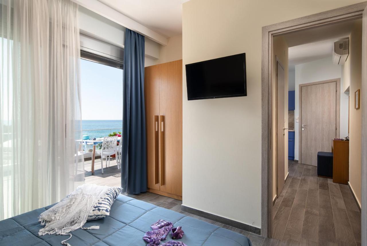 Almare Seaside Studios & Suites - Sarti Sithonia 外观 照片