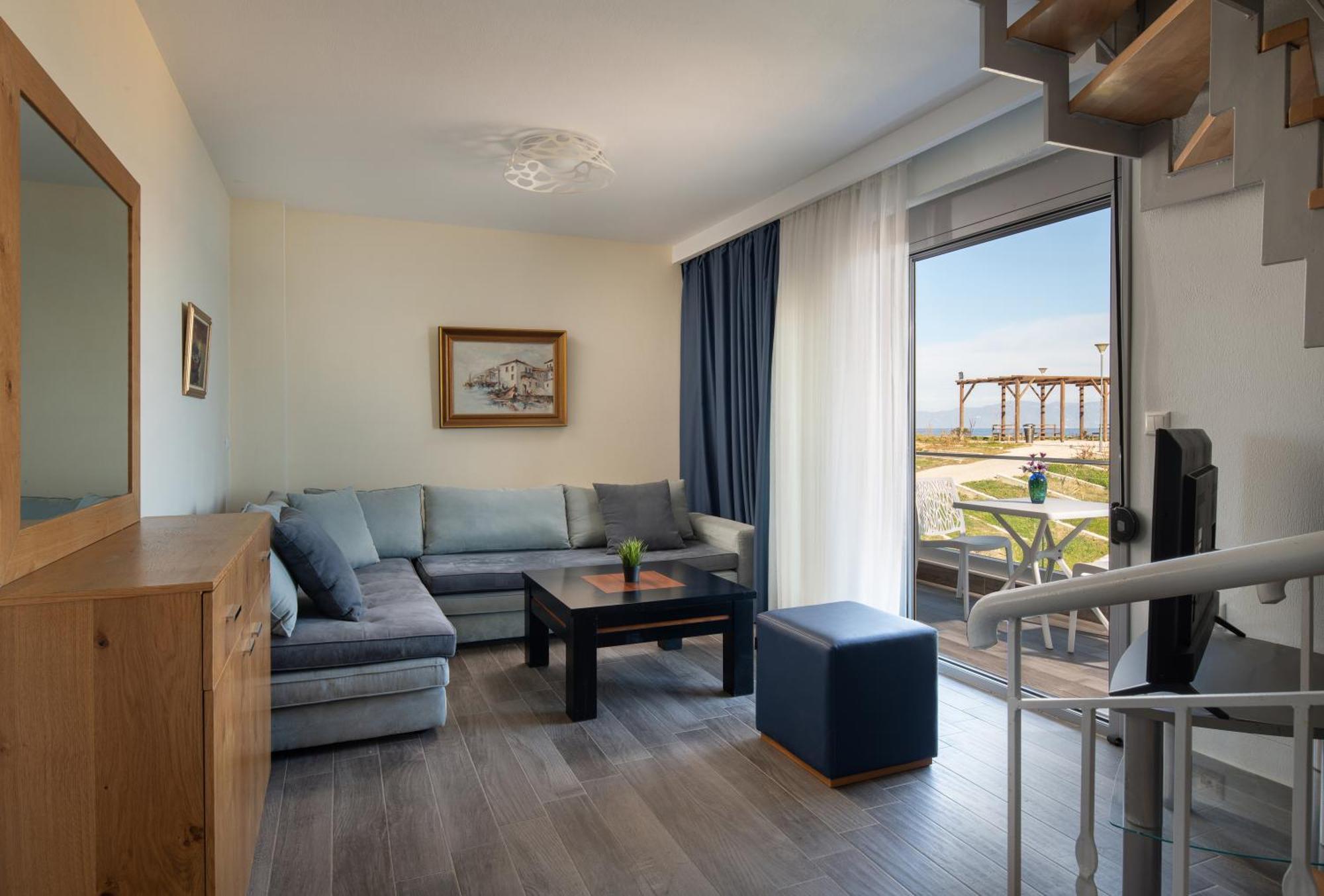Almare Seaside Studios & Suites - Sarti Sithonia 外观 照片